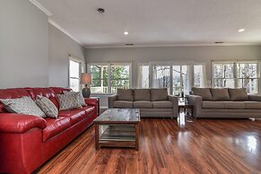 Pinners Compound- 4 BR hot tub fire pit