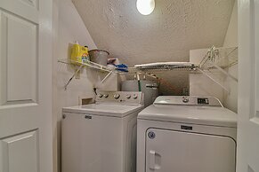 2 BR apt near Mtn to Sea Hiking Trail