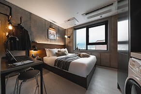 Urbanstay Boutique Nampo BIFF