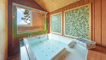 Ganghwado Dongmag Spa Pension