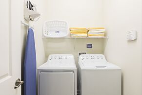 1516mb- The Retreat At Championsgate 6 Bedroom Home by RedAwning