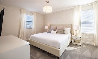 840dsd-the Retreat At Championsgate 7 Bedroom Home by RedAwning