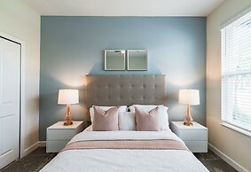 700sst-the Retreat At Championsgate 5 Bedroom Home by RedAwning