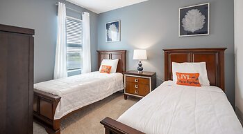 7572oml-solterra Resort 7 Bedroom Home by RedAwning