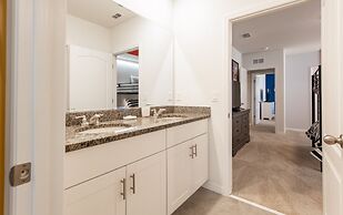 7572oml-solterra Resort 7 Bedroom Home by RedAwning