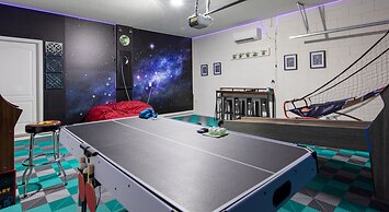 7547oml-solterra Resort 6 Bedroom Home by RedAwning