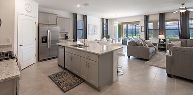 7547oml-solterra Resort 6 Bedroom Home by RedAwning