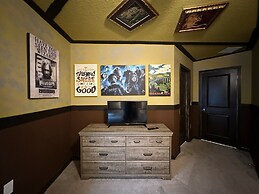 2127lc- Windsor Island 10 Bedroom Home by RedAwning