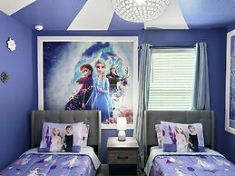 2127lc- Windsor Island 10 Bedroom Home by RedAwning