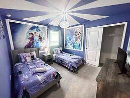 2127lc- Windsor Island 10 Bedroom Home by RedAwning