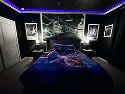 2127lc- Windsor Island 10 Bedroom Home by RedAwning