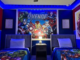 2127lc- Windsor Island 10 Bedroom Home by RedAwning