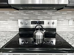 2127lc- Windsor Island 10 Bedroom Home by RedAwning