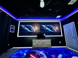 2127lc- Windsor Island 10 Bedroom Home by RedAwning