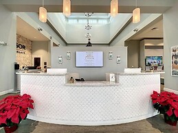 2127lc- Windsor Island 10 Bedroom Home by RedAwning