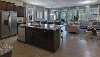 7660oml-solterra Resort 5 Bedroom Home by RedAwning