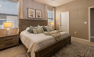 7660oml-solterra Resort 5 Bedroom Home by RedAwning