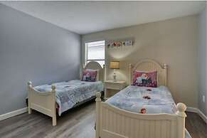 1461bt - The Retreat At Championsgate 9 Bedroom Home by RedAwning