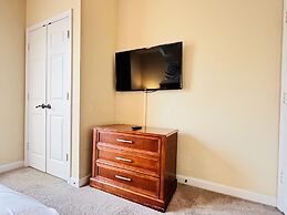 8020tt Unit 2404 - Tuscana Resort 3 Bedroom Condo by RedAwning