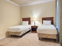 1301tt Unit 9108- Tuscana Resort 3 Bedroom Condo by RedAwning