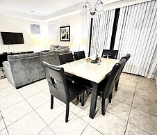 8225rb-the Fountains At Championsgate 4 Bedroom Townhouse by RedAwning