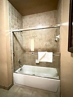 1361tt Unit 7308-tuscana Resort 3 Bedroom Condo by RedAwning