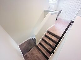 Balmoral Resort-162kb 4 Bedroom Home by RedAwning