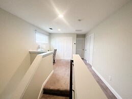 Balmoral Resort-162kb 4 Bedroom Home by RedAwning