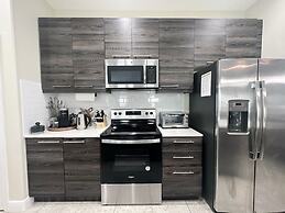 Balmoral Resort-162kb 4 Bedroom Home by RedAwning