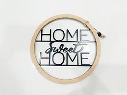 Balmoral Resort-162kb 4 Bedroom Home by RedAwning