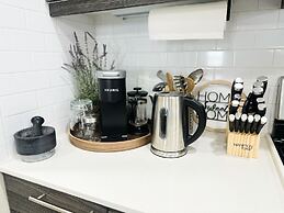 Balmoral Resort-162kb 4 Bedroom Home by RedAwning