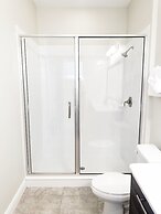 Balmoral Resort-162kb 4 Bedroom Home by RedAwning