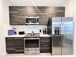 Balmoral Resort-179mm 4 Bedroom Home by RedAwning