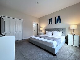 Balmoral Resort-138aa 4 Bedroom Home by Redawning