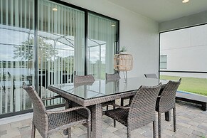 Balmoral Resort-198kb 4 Bedroom Home by RedAwning