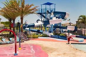 Balmoral Resort-158kb 4 Bedroom Home by RedAwning