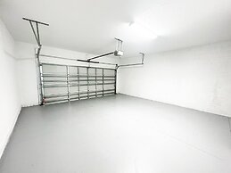 Balmoral Resort-158kb 4 Bedroom Home by RedAwning