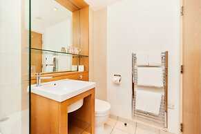 The Jasper Walk Escape - Charming 2bdr Flat With Balcony