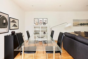 The Jasper Walk Escape - Charming 2bdr Flat With Balcony