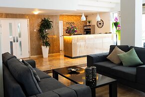 Napa Jay Hotel