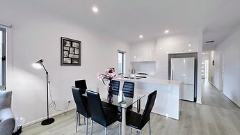 Tarneit Holiday Home