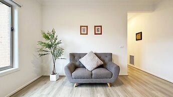 Tarneit Holiday Home