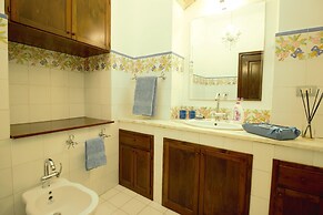 Marina Seaside Charme Apartment