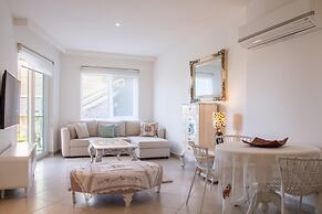 Comfortable Flat w Pool and Garden in Soke Aydin