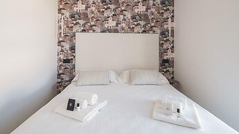 Welcomely - Light Room Vista Citt - Aznavour