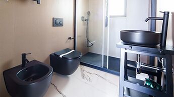 Welcomely - Light Room Vista Citt - Aznavour