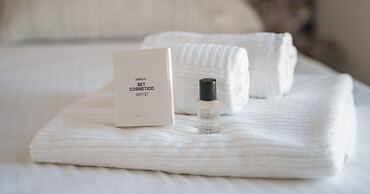 Welcomely - Light Room Vista Citt - Aznavour