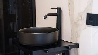 Welcomely - Superior Room - Dith Piaf