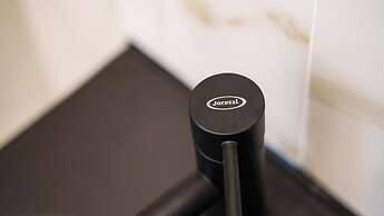 Welcomely - Superior Room - Dith Piaf