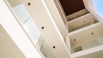 Welcomely - Superior Room - Dith Piaf